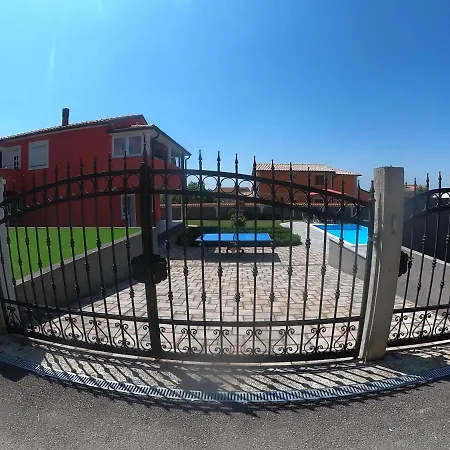 Apartman Vila Raj *
