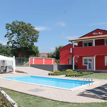 Apartmán Vila Raj *